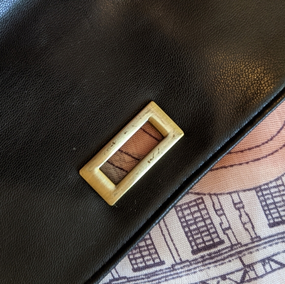 Vintage Leather Satchel Purse - Picture 4 of 15